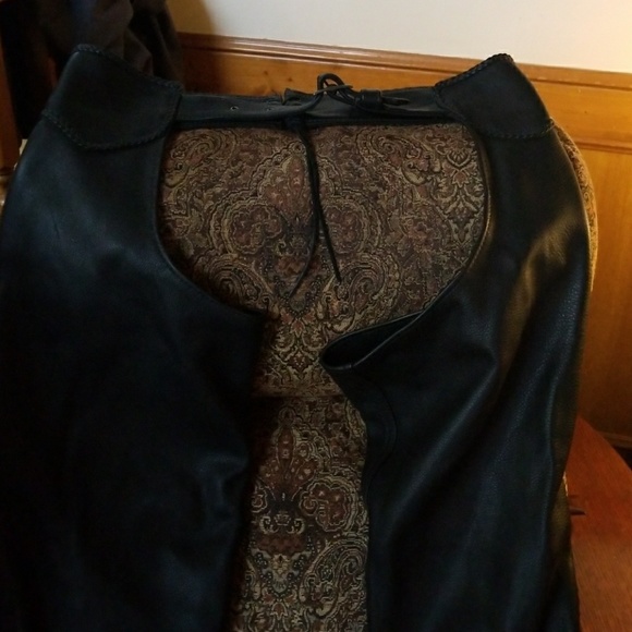 Men's XXL Leather Chaps - Picture 3 of 5